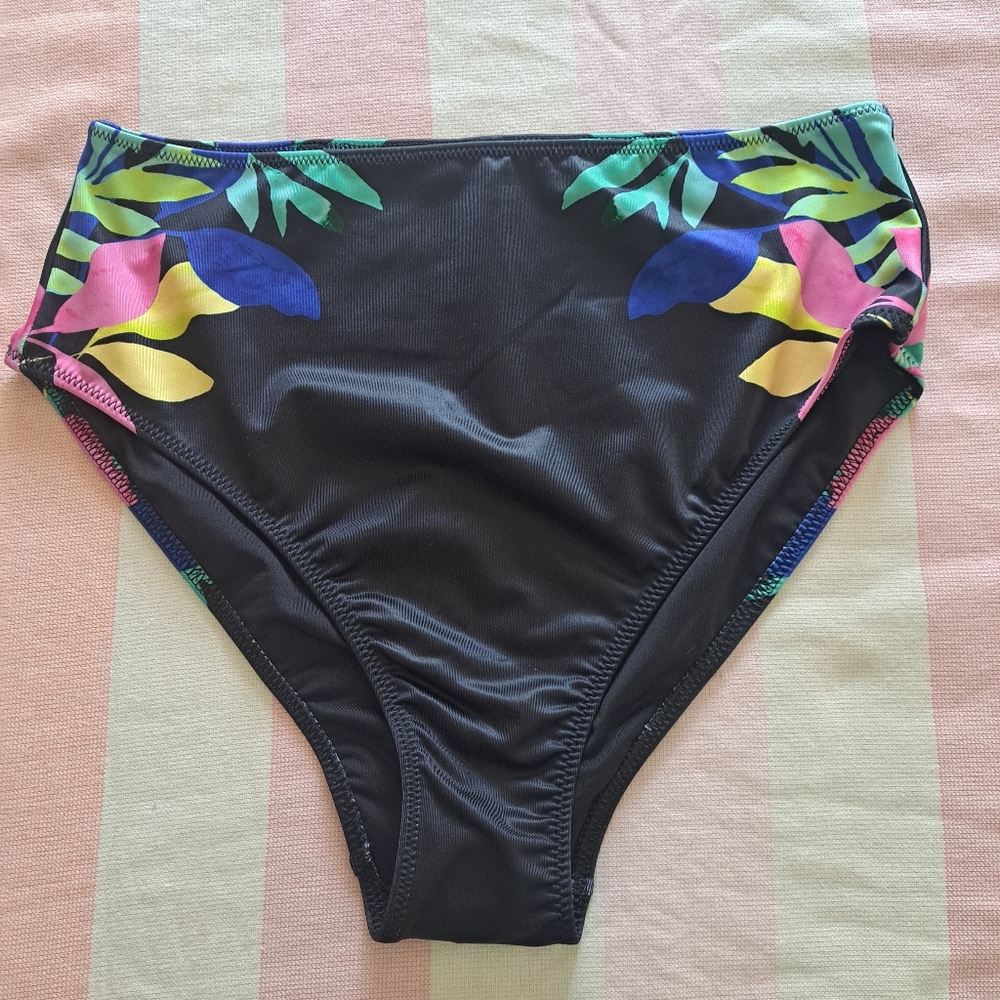 Pink bikini bottoms (XL) New